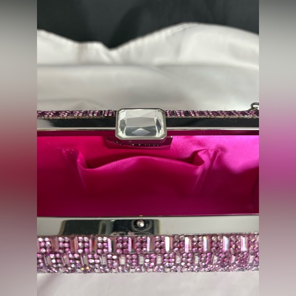 Nina “Rose Mist “ crystal frame clutch - Picture 8 of 8